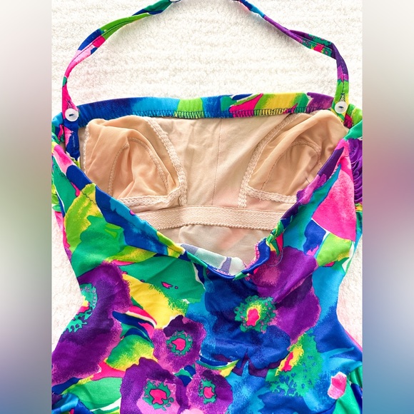 Vintage Swimsuit 1980s Skirted One Piece Swimsuit 10 - Picture 7 of 11